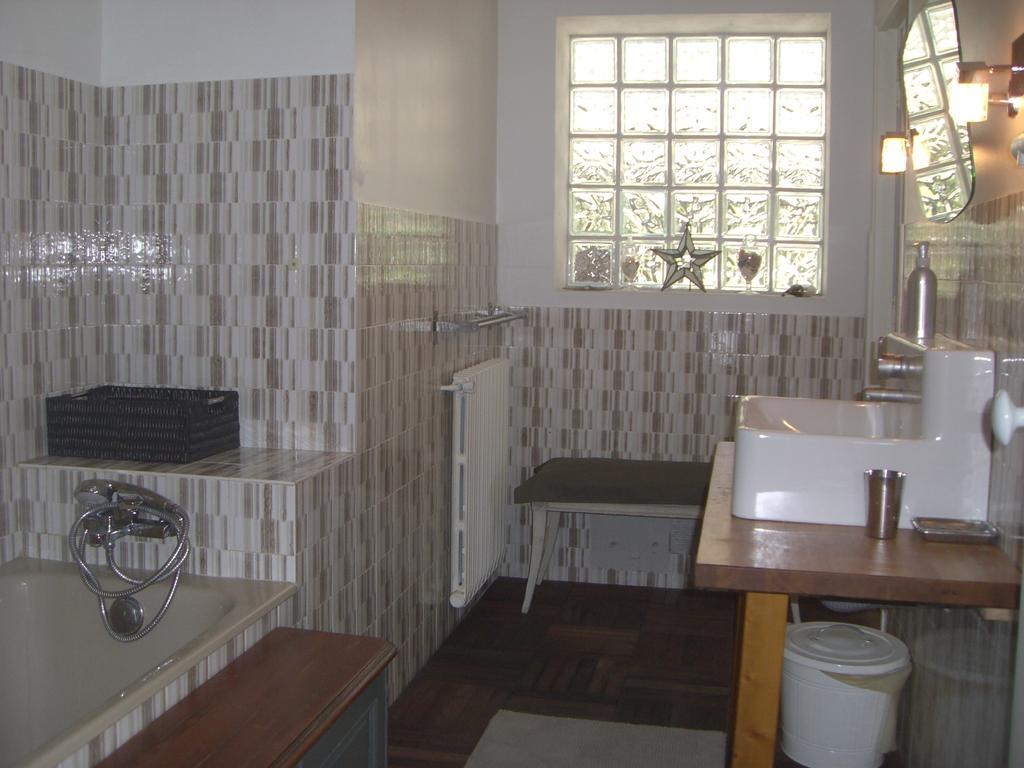 Le Mas De Notre-Dame Acomodação com café da manhã La Londe-les-Maures Quarto foto